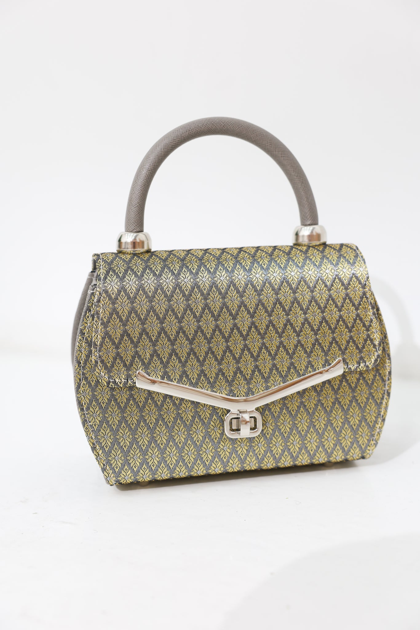 Loy Krathong Wristlet Bag (Olive Green)