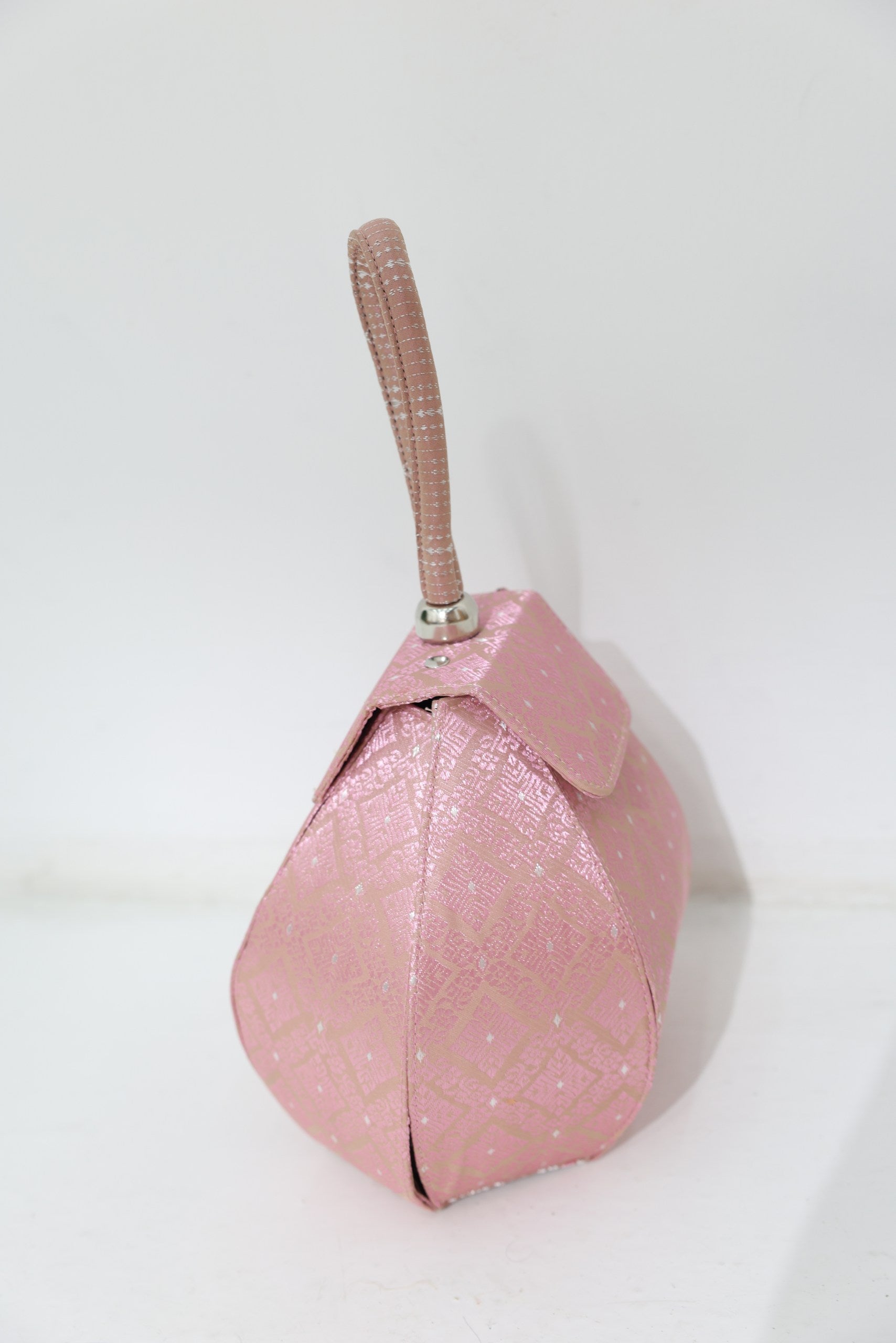Chada Bucket Bag (Flamingo)