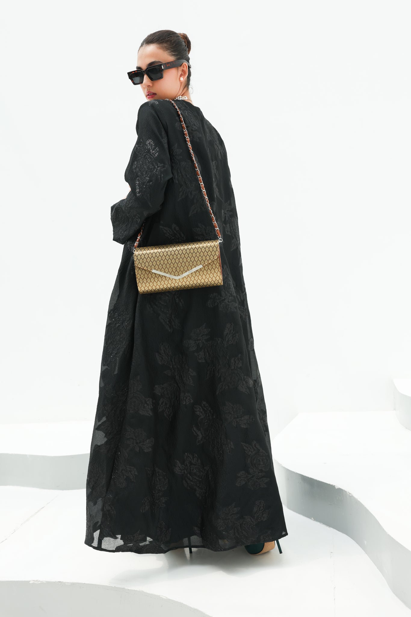 Mai Pouch Clutch (Olive Green)