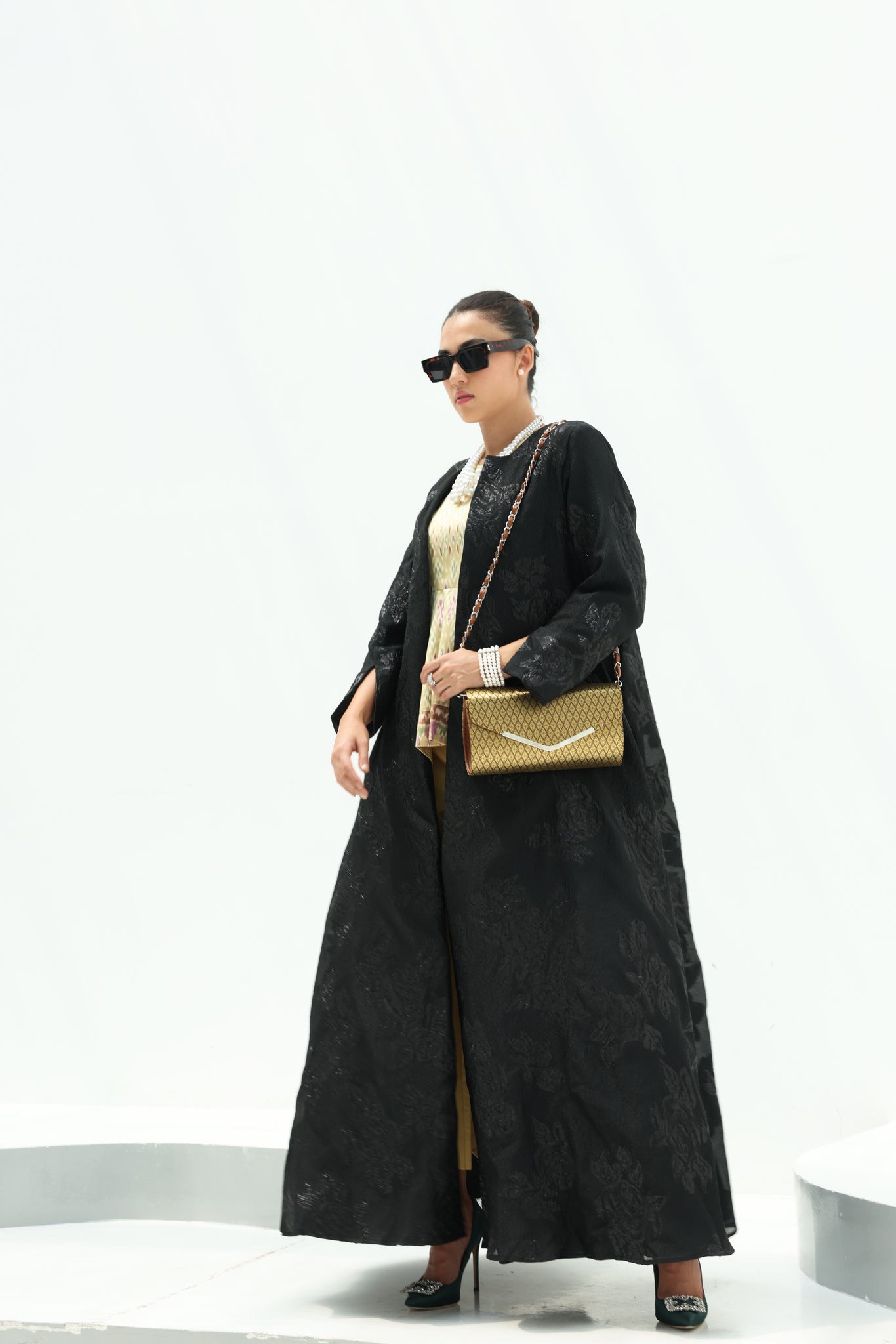Mai Pouch Clutch (Olive Green)