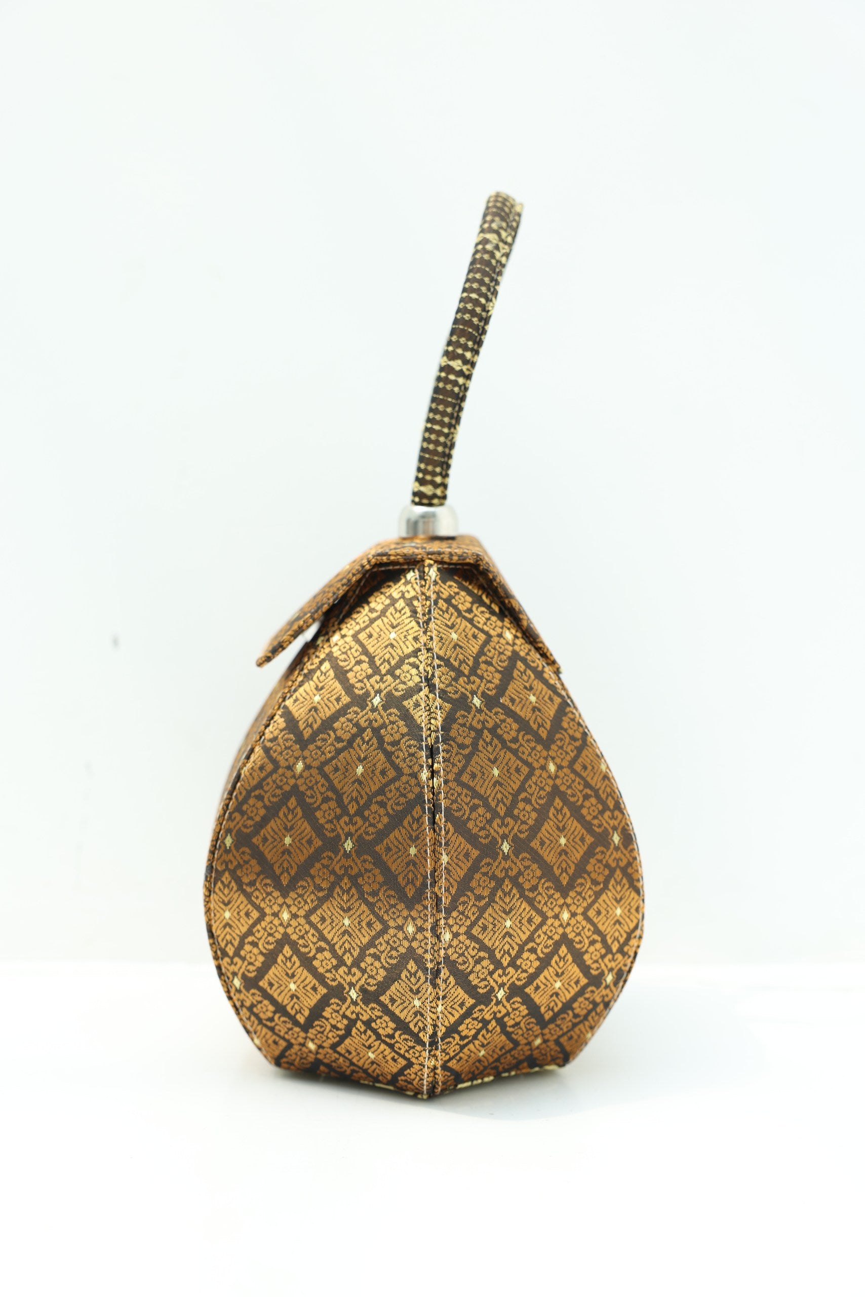Chada Bucket Bag (Bronze)