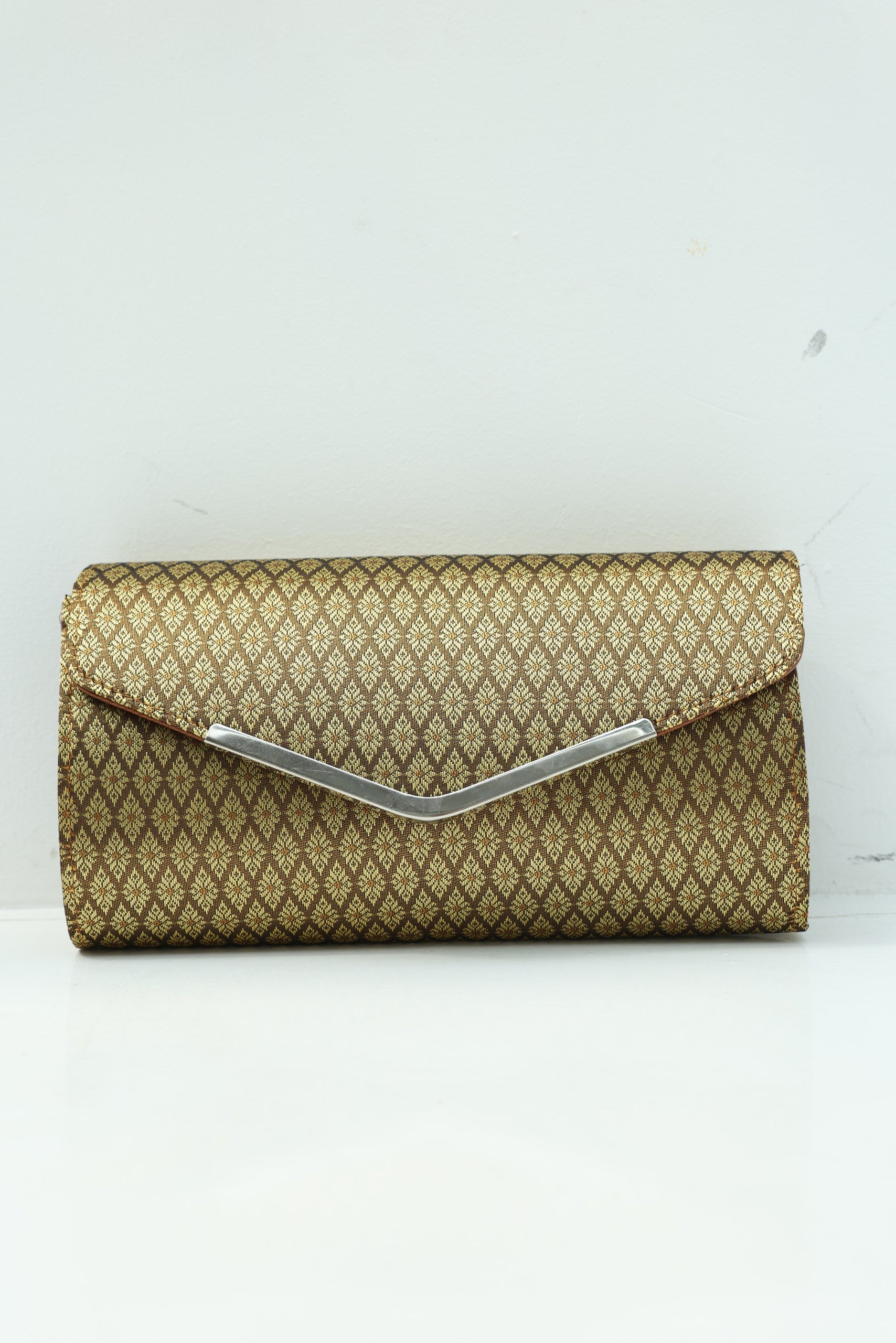 Mai Pouch Clutch (Olive Green)
