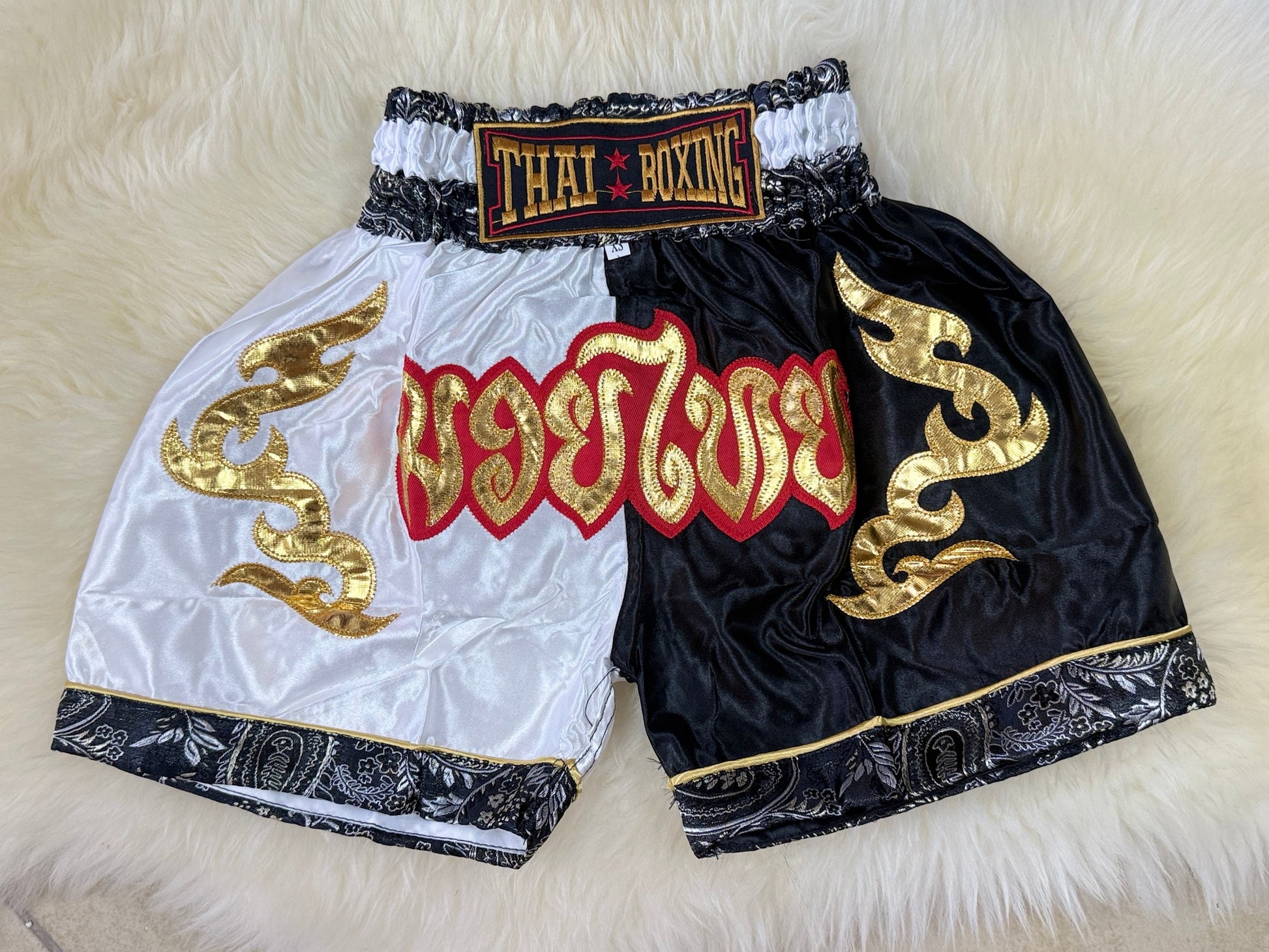 🎁 Authentic Muay Thai Shorts Gift Set (2 Pieces)